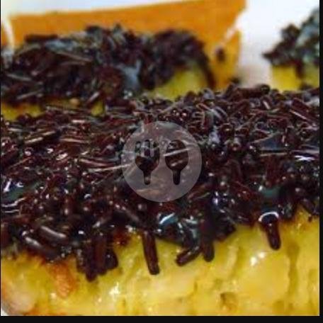 Terang Bulan Spesial Original	Coklat Keju menu Pioneer Martabak Terang Bulan, Klojen
