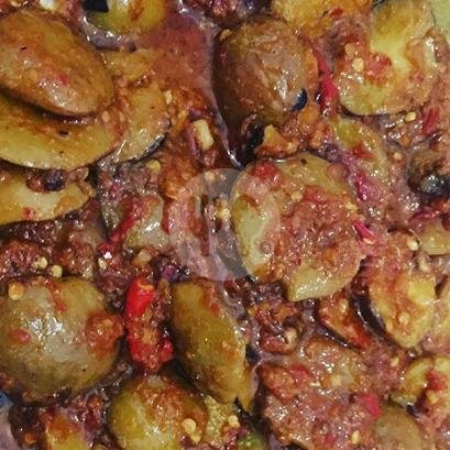 Gorengan Martabak Tahu menu Nasi Uduk Bu Tien, Bahari Raya