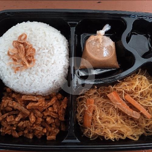 Paket 2 menu Nasi Uduk Ibu Oon, Tebet