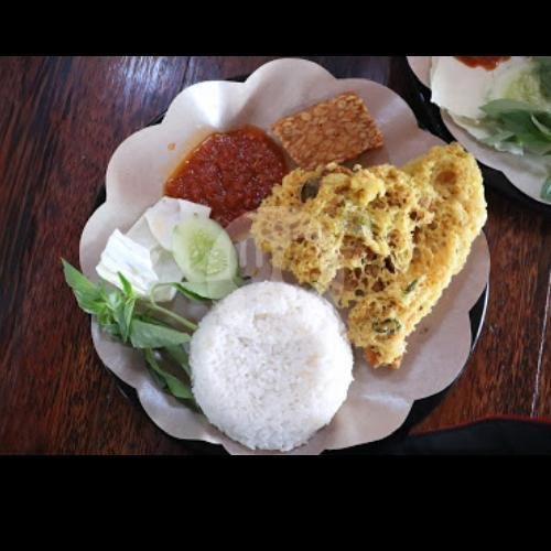 Juice Tomat menu Warung Kembul Bojana, Pakisaji