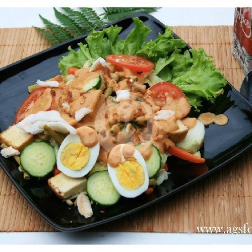 Gado Gado menu Nasi Uduk Ibu Haji, Mangga Besar