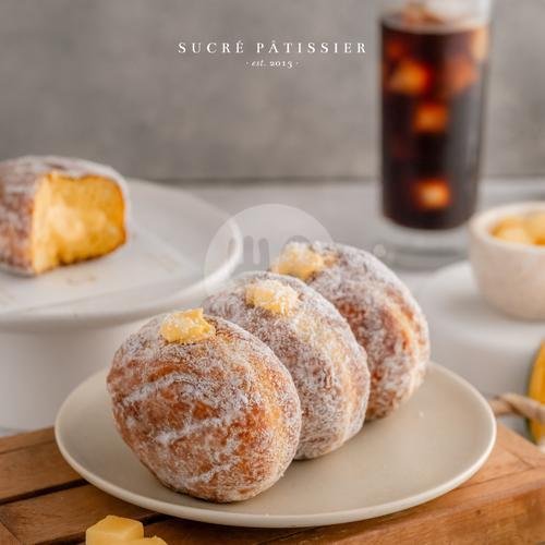 Mango Pumpkin Donut menu Sucre Patissier & Chocolatier, Kaca-Kaca
