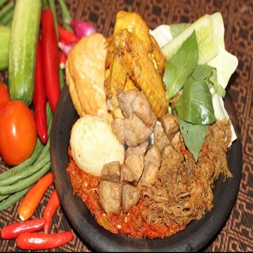 Review Warung Bu Kris: Kuliner Autentik Surabaya yang Wajib Dicoba