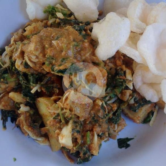 Lotek Tanpa Telur menu Lotek Gado-gado Jaten, Dusun Duwet Sendangadi