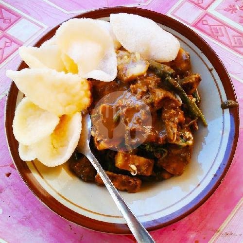 Ekstra Telur Dadar / Ceplok menu Warung Bu Bambang Spesial RujakCingur & Tahu Lontong, Mauni