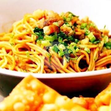 Es Lemon Tea menu Mie Pangsit Jakarta Bu Mety, Buduran