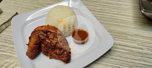 Garlic Butter Paha menu Fave Grilled Chicken, Setiabudi