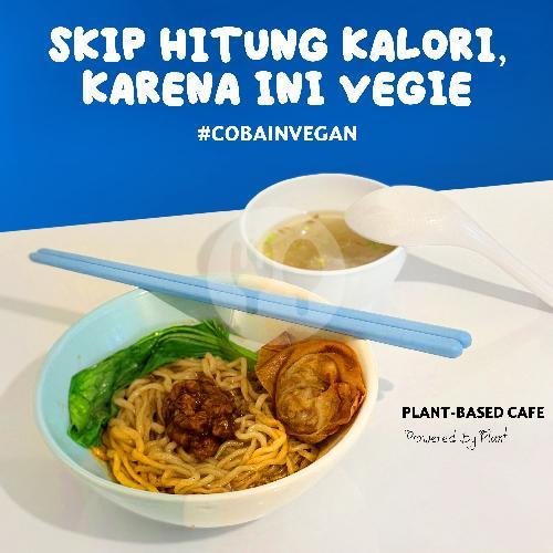 Mocca Frost menu Aishi By Vegan Way, Mayangan