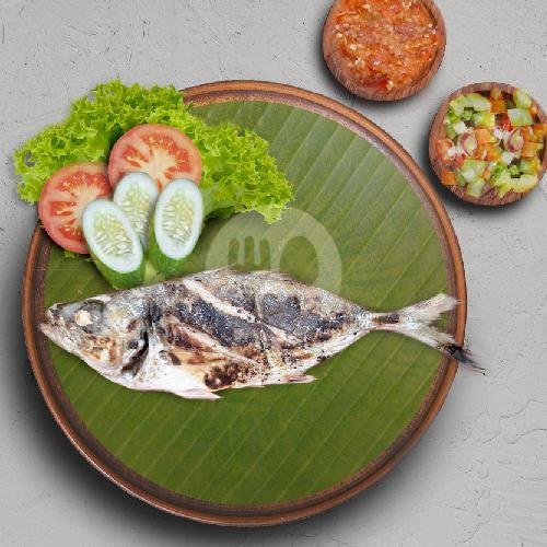Ikan Bawal menu Ikan Bakar Sulawesi 