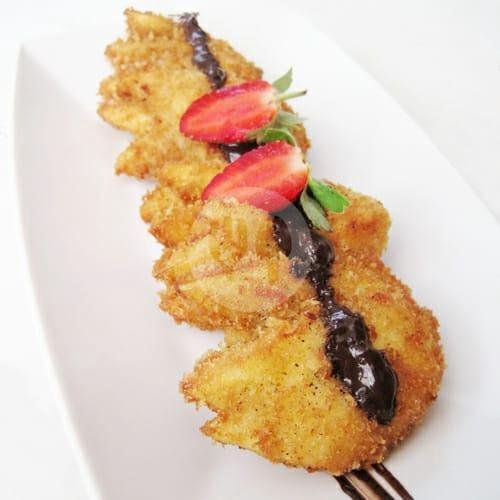 Godoh Kriting (pisang goreng) menu Bliputhu Gelato, Kediri Kota