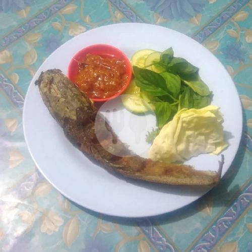 Nila Asam Manis Pedas.Biasa menu Sea Food dan Pecel Lele JUREP