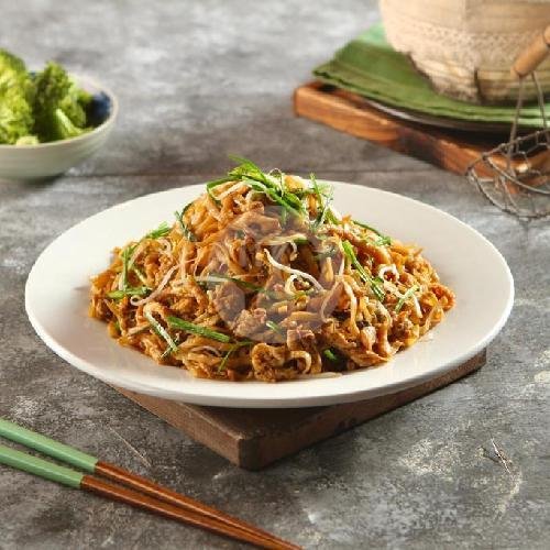 Babi Hong menu IEHUA Hakka Chinesse Food, Cabang Timur