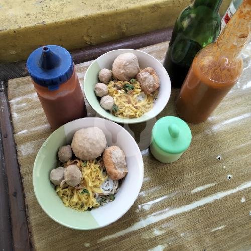 buy 1 get 1 Mie baso cincang menu Baso Mang Asep, Sukagalih