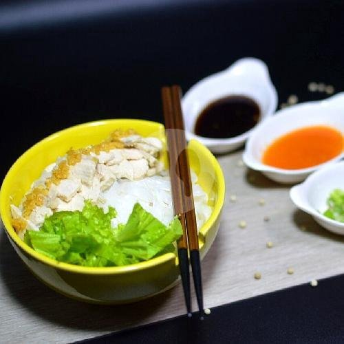 Kwetiaw Ayam Fillet menu Bakmi Tandur, Tanjung Duren Utara 1