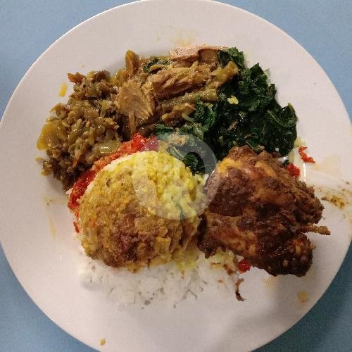 Nasi Kakap Goreng menu Masakan Padang Selamat Baru, Dr Radjiman