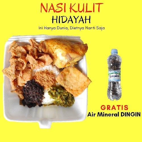 Nasi Kulit + Ayam Goreng Gurih +Telor Dadar Crispy + Air Mineral (Premium Sultan) menu Nasi Kulit Hidayah Seturan