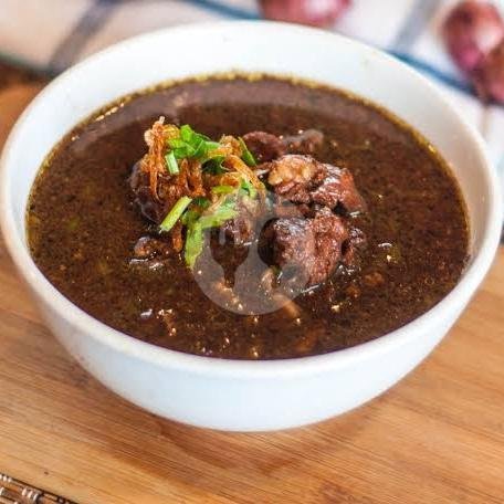 Kopi Hitam Panas Istimewa menu Rawon & Geprek Tahu Jumbo Hj. Sri Yati, Dinoyo