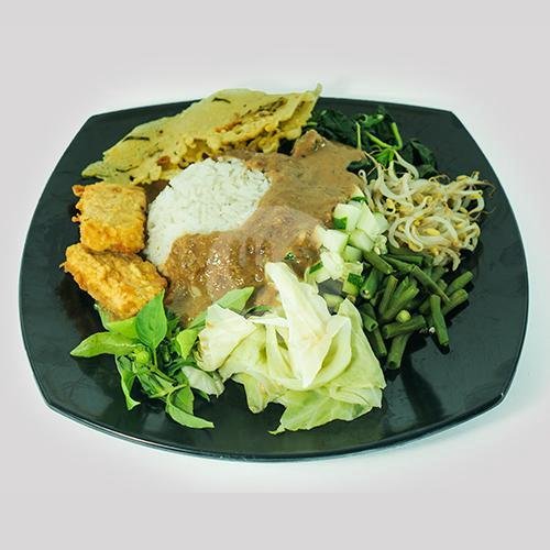 Pecel Sayur menu Kedai Pecel Pincuk, Sewon