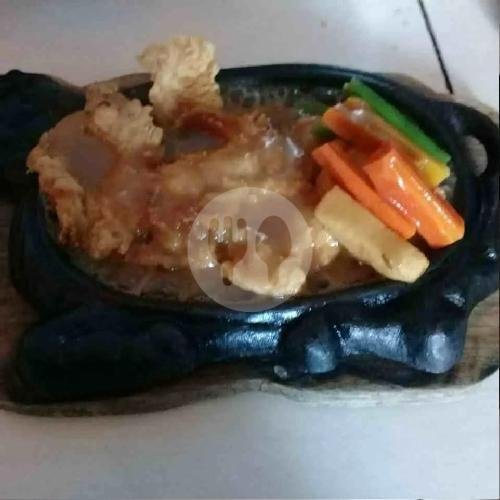 Es Choco Orange menu O Steak, Petemon Barat