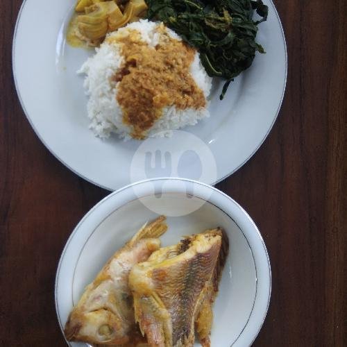 Nasi Putih menu Rumah Makan Padang Nasi Bundo Baru, A. Yani