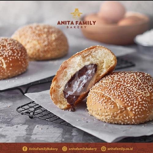 Donut menu Anita Family Bakery, Ampel