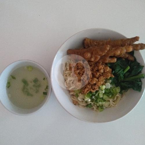 Mie Ayam Komplit ( Bakso + Pangsit GORENG ) menu Mie Ayam 99 Fatmawati