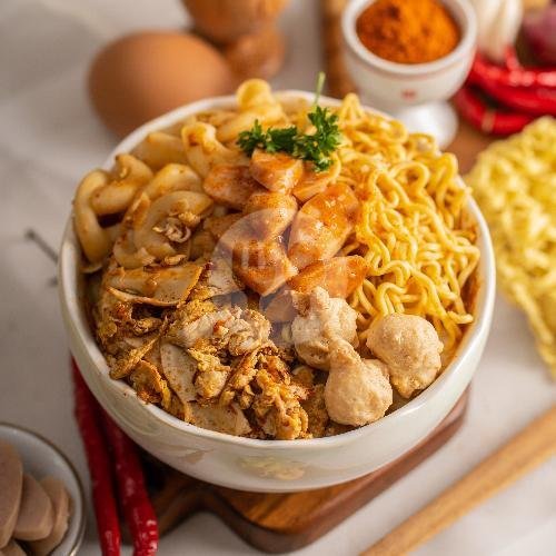 Seblak Kriting Baso menu Seblak Bloom, Prawirokuat