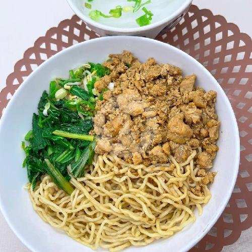 Mie Ayam + Pangsit menu Mie Ayam Bangka Asan Rawamangun, Pinang Raya
