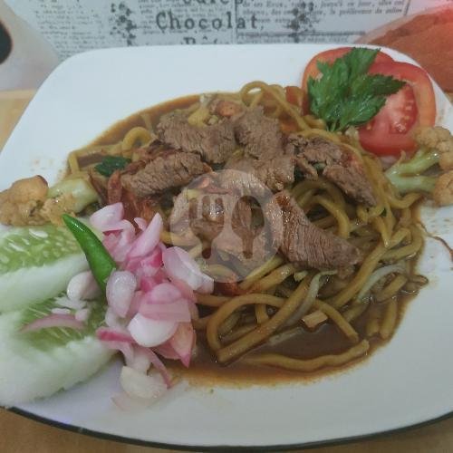 Nasi Goreng Daging menu Mie Aceh Mila Baru, Cimanggis