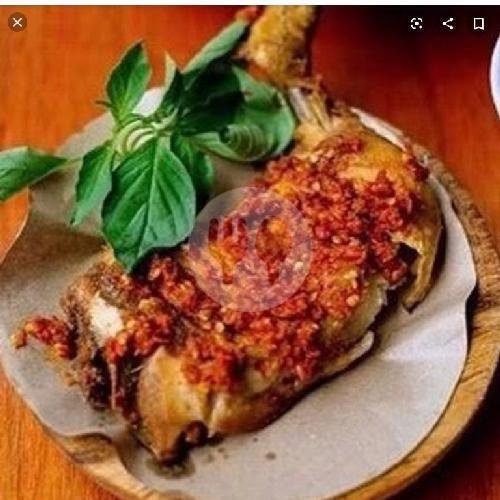 Nasi Bebek Geprek menu Betutu Lombok Lithik, Banyuwangi Kota
