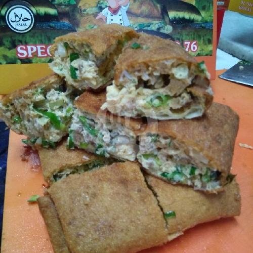 Martabak Top Bandung 76: Surga Martabak di Pondok Labu yang Wajib Dikunjungi