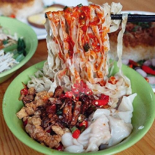 Bakmi Pangsit Gohyong menu Bakmie Belawan Amin, Jelambar