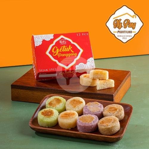 Review Toko Nyonya Pang: Surga Kue Tradisional di Muntilan