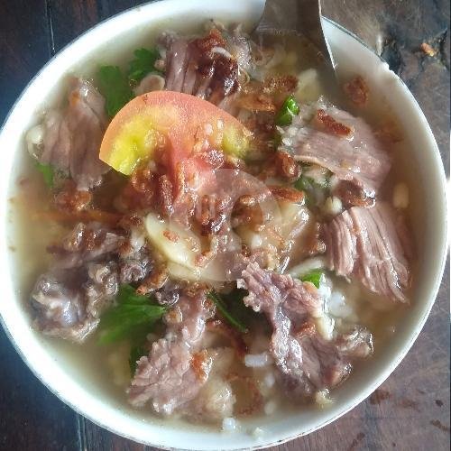 Soto Kwali Pak Gino: Surga Kuliner di Solo yang Wajib Dikunjungi