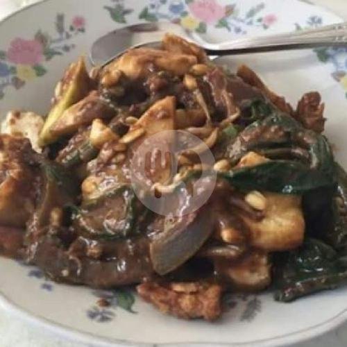 Rujak Cingur Pasar Gede: Pengalaman Kuliner Tak Terlupakan di Bakery Intip Pringgading Solo Rujak Cingur Pasar Gede: Pengalaman Kuliner Tak Terlupakan di Bakery Intip Pringgading Solo