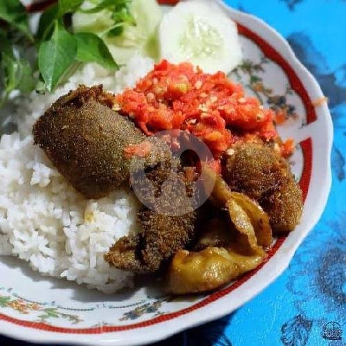 Nasi Paru menu Nasi Krawu Ibu Hj. Suliha, Jl. Blauran Nomor 42