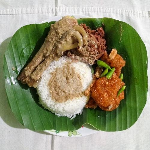 Nasi Gudeg Kepala menu Gudeg Pawon
