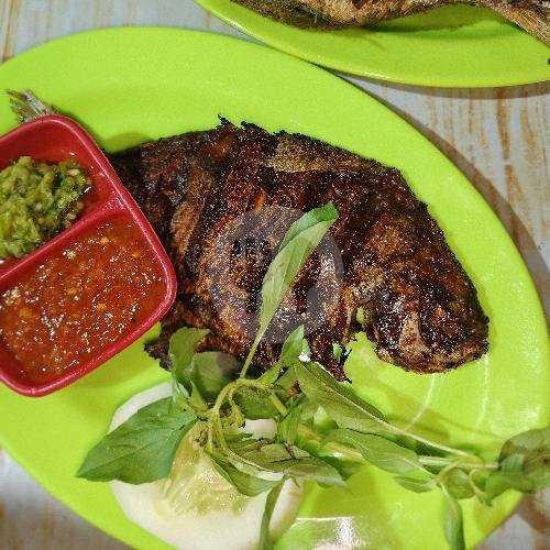 Nasi Gurame Bakar menu Sambal Ijo Mbak Vivi, Mojosari