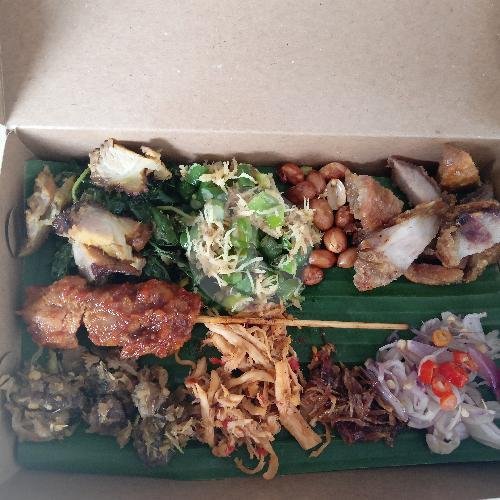 Nasi Jinggo menu Warung Saraswati, Gedangan