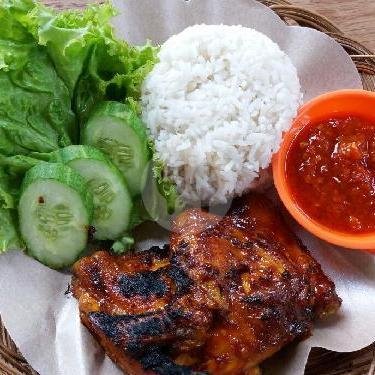 Nasi Lalapan Ayam Kremes menu Sakila Food . Nasi Tempong & Nasi Lalapan, Dulur Isun