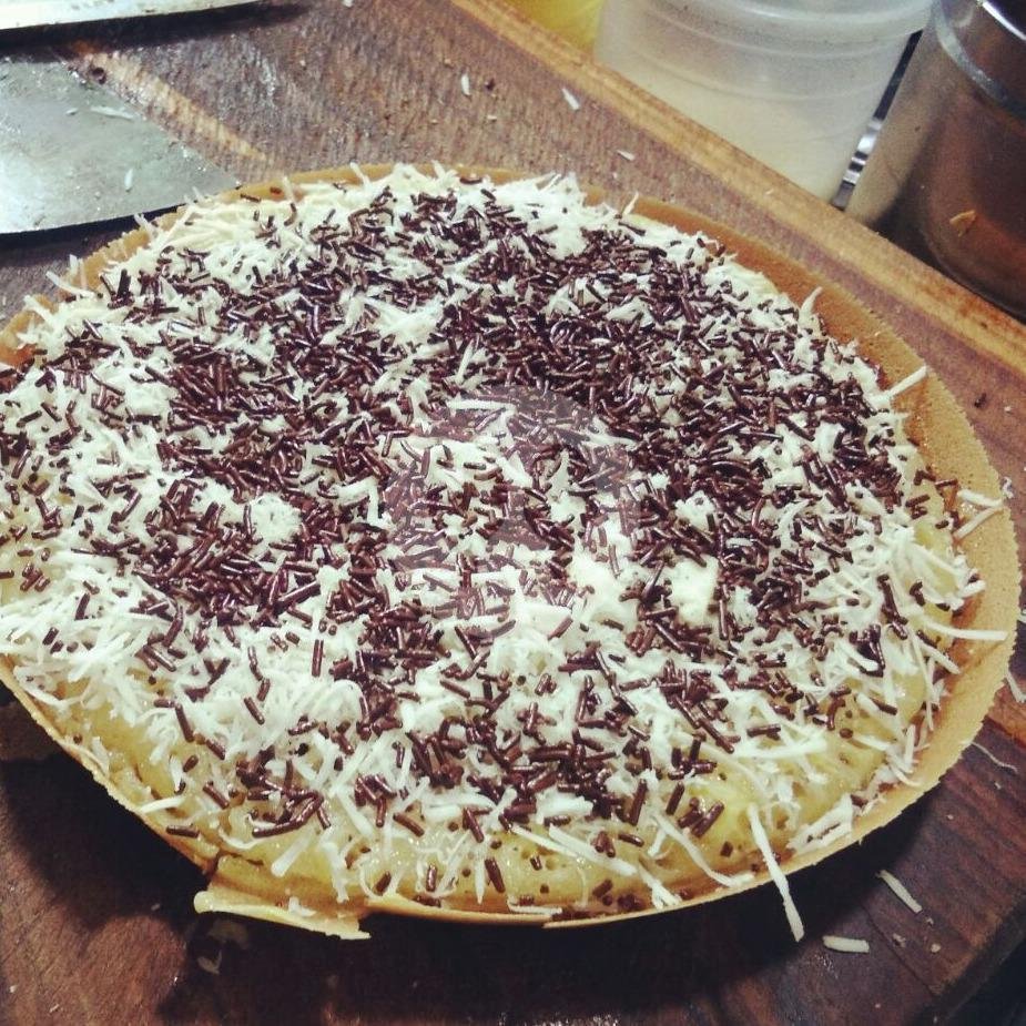 Martabak Gilang: Surga Kuliner Martabak di Yos Sudarso, Pekalongan