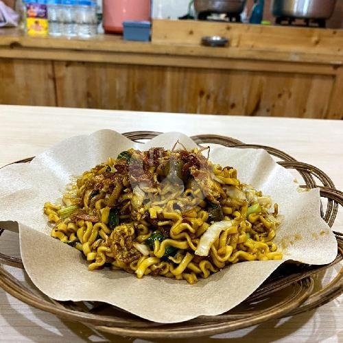 Mie Tek Tek Goreng menu Nasi Goreng Kebuli Mas Danang, Mandala