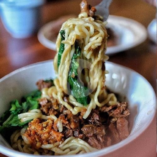 Review Pangsit Mie & Mie Ayam 99: Kuliner Lezat di Karangploso yang Wajib Dicoba