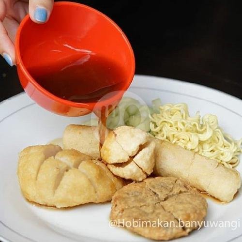 Review Waroeng Palembang: Menyajikan Cita Rasa Otentik Palembang di Banyuwangi