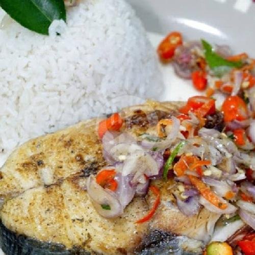 Nasi Cakalang Potong Bakar/Goreng menu Ikan Bakar Dan Seafood Laksita, Tajem