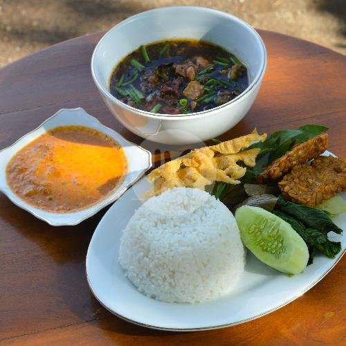Nasi Pecel Ayam Pedas menu Warung Ibunda, Kedayunan Kabat