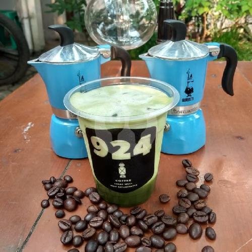 Review Menarik 924 Coffee di Baleendah: Tempat Cozy dengan Menu Andalan yang Menggoda