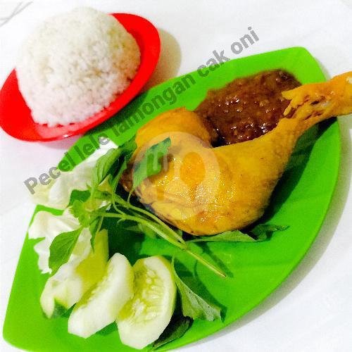 Ayam Goreng + Nasi Putih menu Pecel Lele Lamongan Cak Oni, Megu Cilik