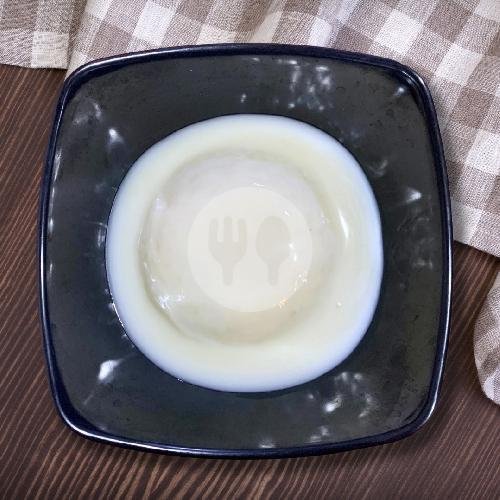Tansu Meises menu Ketan Susu Bang Zul, Jatinangor