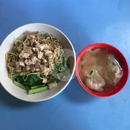 Bakmi Ayam + Pangsit menu Bakmi Carina Bojong, Bambu Wulung